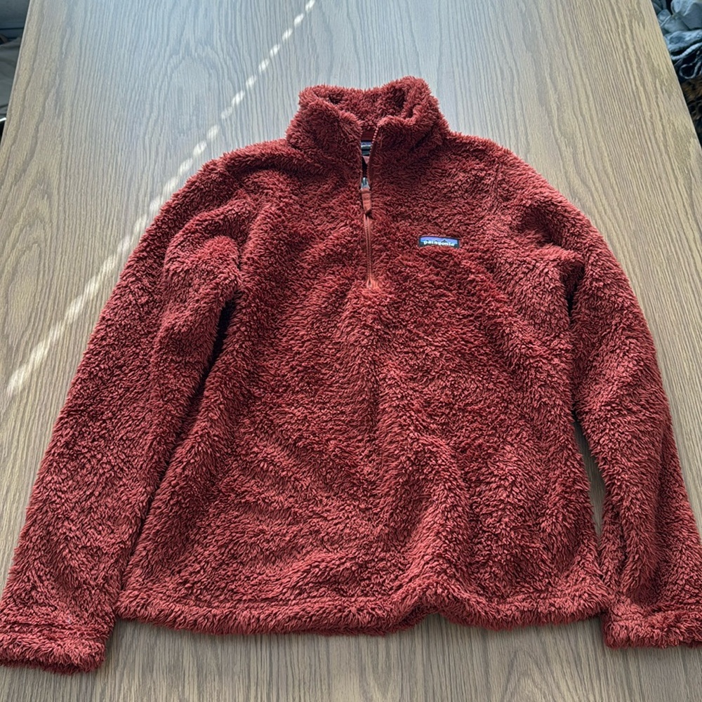Patagonia fleece zip pullover. Size M. Copper color.